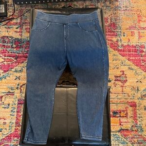 HalaraMagic™ High Waisted Back Pocket Stretchy Knit Denim Plus Size Leggings 2X